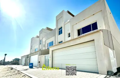 Villa - 4 Bedrooms - 5 Bathrooms for sale in Jid Al Haj - Northern Governorate