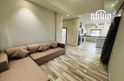 Apartment - 2 Bedrooms - 2 Bathrooms for rent in Al Juffair - Capital Governorate