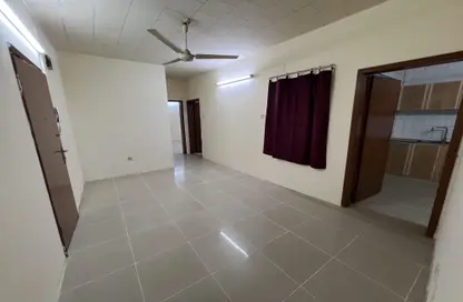 Apartment - 2 Bedrooms - 1 Bathroom for rent in Manama Souq - Manama - Capital Governorate