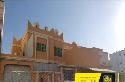 Villa - 2 Bedrooms - 5 Bathrooms for sale in Riffa - Southern Governorate