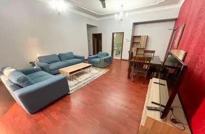 Apartment - 3 Bedrooms - 4 Bathrooms for rent in Mahooz - Manama - Capital Governorate