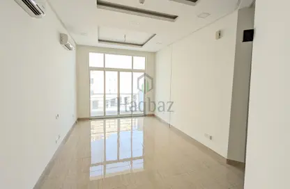 Apartment - 3 Bedrooms - 3 Bathrooms for rent in Hamad Town - Northern Governorate