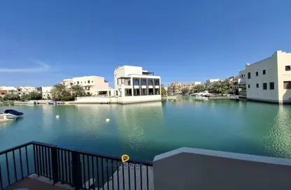 Villa - 3 Bedrooms - 3 Bathrooms for rent in Al Marsa Floating City - Amwaj Islands - Muharraq Governorate