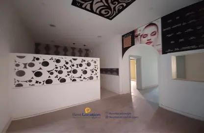 Bulk Rent Unit - Studio - 2 Bathrooms for rent in Sanad - Central Governorate