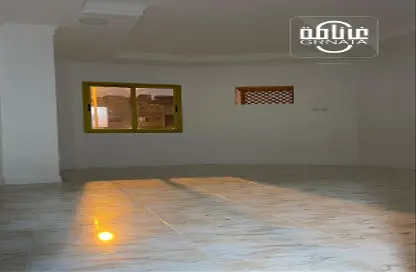 Apartment - 2 Bedrooms - 2 Bathrooms for rent in Riffa - Southern Governorate