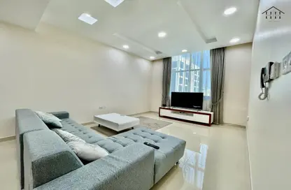 Apartment - 1 Bedroom - 2 Bathrooms for rent in Seef - Capital Governorate