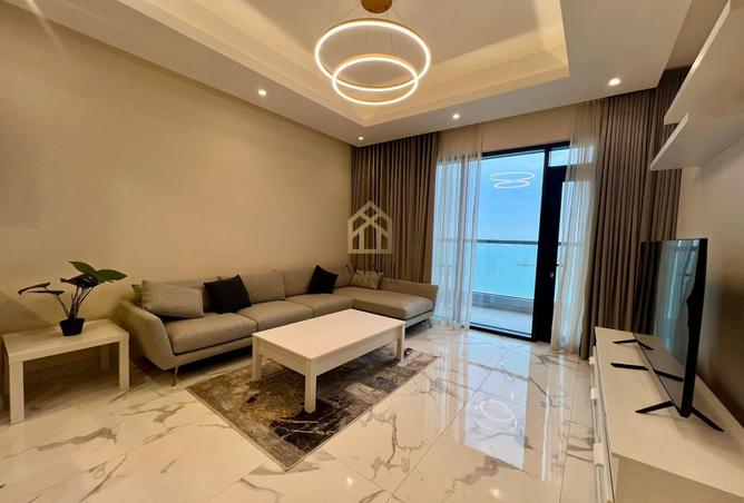 Apartment - 1 Bedroom - 2 Bathrooms for sale in Al Juffair - Capital Governorate