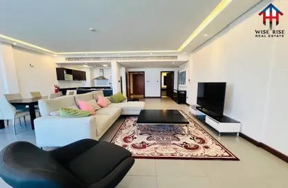 Apartment - 2 Bedrooms - 3 Bathrooms for rent in Reef Island - Capital Governorate