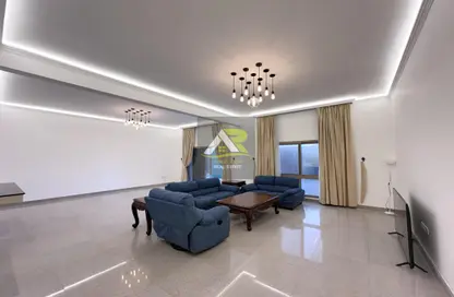 Villa - 4 Bedrooms - 4 Bathrooms for rent in Janabiya - Northern Governorate