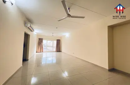 Apartment - 3 Bedrooms - 2 Bathrooms for rent in Tubli - Central Governorate