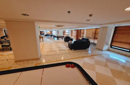 Apartment - 2 Bedrooms - 3 Bathrooms for rent in Al Juffair - Capital Governorate