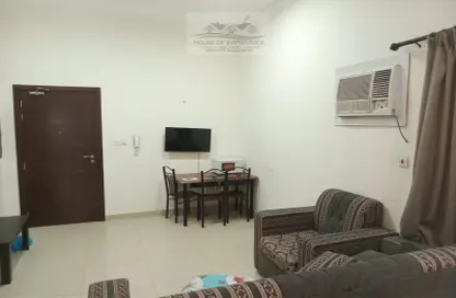 Apartment - 2 Bedrooms - 2 Bathrooms for rent in Riffa - Southern Governorate