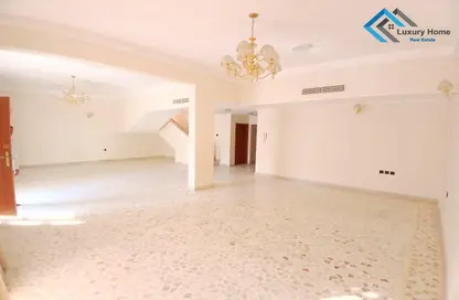 Villa - 4 Bedrooms - 5 Bathrooms for rent in Busaiteen - Muharraq Governorate