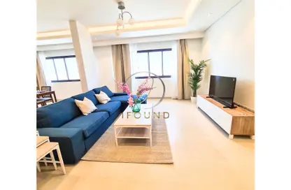 Apartment - 2 Bedrooms - 2 Bathrooms for rent in Janabiya - Northern Governorate