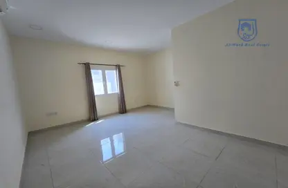 Apartment - 2 Bedrooms - 2 Bathrooms for rent in Busaiteen - Muharraq Governorate