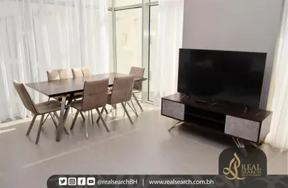 Apartment - 2 Bedrooms - 2 Bathrooms for sale in Seef - Capital Governorate