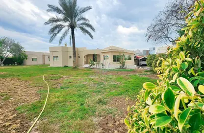 Villa - 3 Bedrooms - 4 Bathrooms for rent in Seef - Capital Governorate