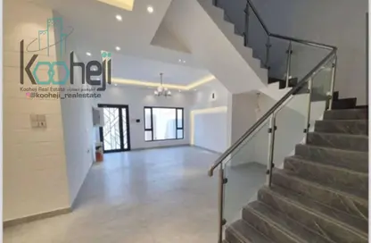 Villa - 4 Bedrooms - 5 Bathrooms for sale in Tubli - Central Governorate