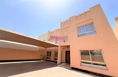 Villa - 5 Bedrooms - 7 Bathrooms for sale in Hidd - Muharraq Governorate