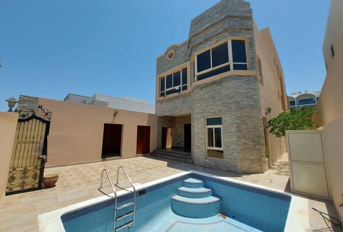 Villa - 7 Bathrooms for sale in Tala Island - Amwaj Islands - Muharraq Governorate