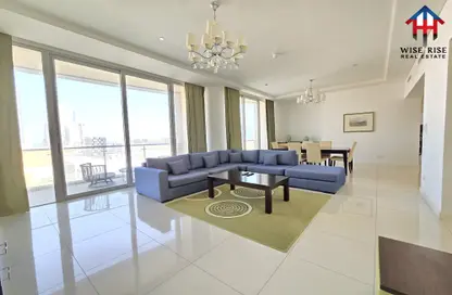 Apartment - 2 Bedrooms - 3 Bathrooms for rent in Sanabis - Manama - Capital Governorate