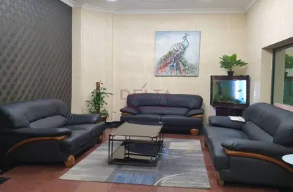 Apartment - 2 Bedrooms - 2 Bathrooms for sale in Al Juffair - Capital Governorate