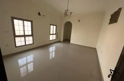 Apartment - 3 Bedrooms - 2 Bathrooms for rent in Hidd - Muharraq Governorate