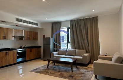 Apartment - 1 Bedroom - 1 Bathroom for rent in Sanabis - Manama - Capital Governorate