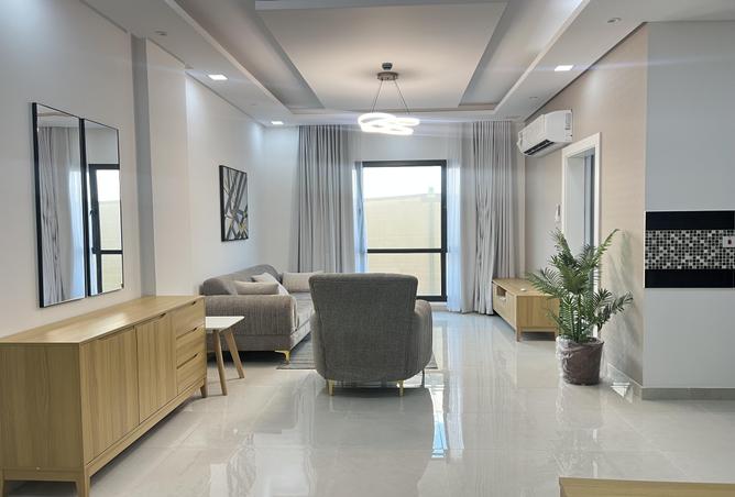 Apartment - 2 Bedrooms - 2 Bathrooms for rent in Saar - Northern Governorate