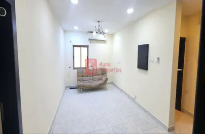 Apartment - 2 Bedrooms - 2 Bathrooms for rent in Saar - Northern Governorate