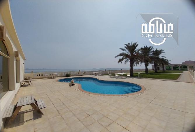 Villa - 4 Bedrooms - 4 Bathrooms for rent in Tubli - Central Governorate