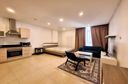 Apartment - 1 Bathroom for rent in Al Juffair - Capital Governorate