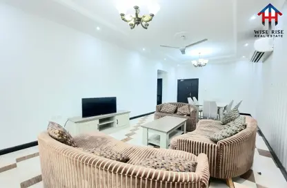 Apartment - 2 Bedrooms - 3 Bathrooms for rent in Al Burhama - Manama - Capital Governorate