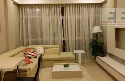 Apartment - 2 Bedrooms - 2 Bathrooms for rent in Al Juffair - Capital Governorate