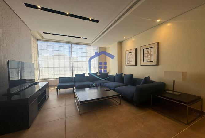 Apartment - 2 Bedrooms - 2 Bathrooms for rent in Sanabis - Manama - Capital Governorate