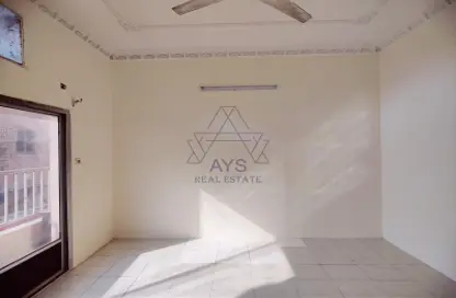 Apartment - 2 Bedrooms - 2 Bathrooms for rent in Muharraq - Muharraq Governorate