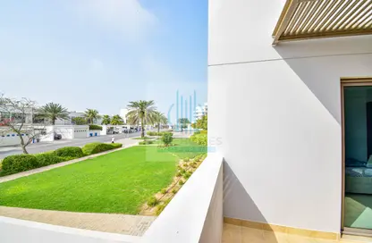 Apartment - 2 Bedrooms - 2 Bathrooms for sale in Tala Island - Amwaj Islands - Muharraq Governorate