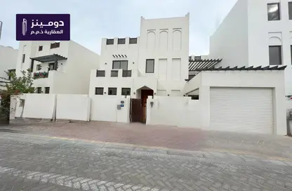 Villa - 4 Bedrooms - 5 Bathrooms for sale in Diyar Al Muharraq - Muharraq Governorate