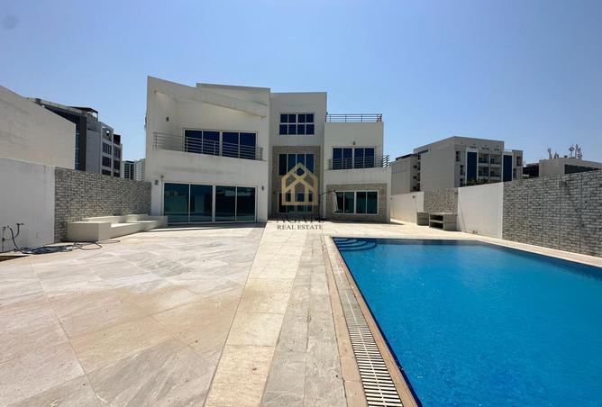 Villa - 5 Bedrooms - 6 Bathrooms for rent in Amwaj Avenue - Amwaj Islands - Muharraq Governorate