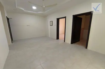 Apartment - 2 Bedrooms - 3 Bathrooms for rent in Salmabad - Central Governorate