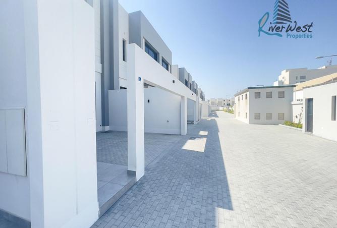 Villa - 3 Bedrooms - 4 Bathrooms for rent in Manama Downtown - Manama - Capital Governorate