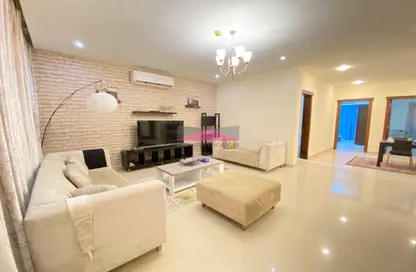 Apartment - 2 Bedrooms - 2 Bathrooms for rent in Al Juffair - Capital Governorate