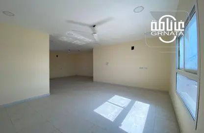 Apartment - 3 Bedrooms - 2 Bathrooms for rent in Tubli - Central Governorate