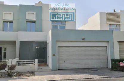 Villa - 2 Bedrooms - 4 Bathrooms for rent in Riffa Views - Riffa - Southern Governorate