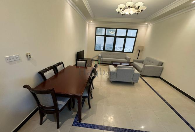 Apartment - 2 Bedrooms - 2 Bathrooms for rent in Al Juffair - Capital Governorate