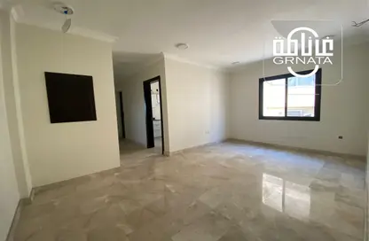 Apartment - 3 Bedrooms - 2 Bathrooms for rent in Jidhafs - Northern Governorate