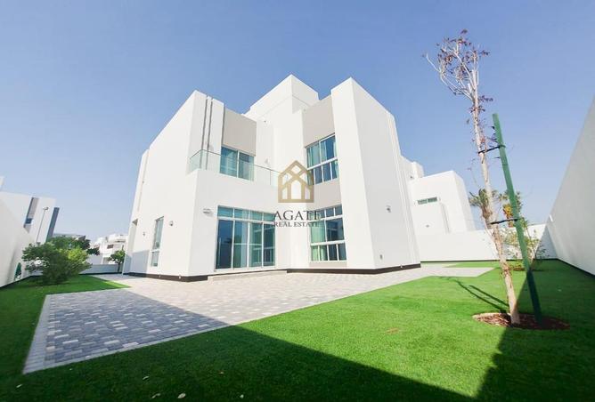 Villa - 4 Bedrooms - 5 Bathrooms for rent in Hamala - Northern Governorate