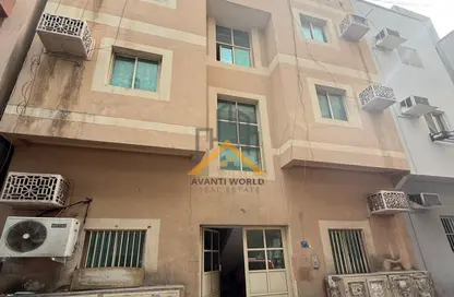 Whole Building - Studio - 7+ Bathrooms for sale in Gudaibiya - Manama - Capital Governorate