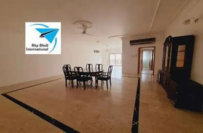 Apartment - 3 Bedrooms - 3 Bathrooms for rent in Al Juffair - Capital Governorate