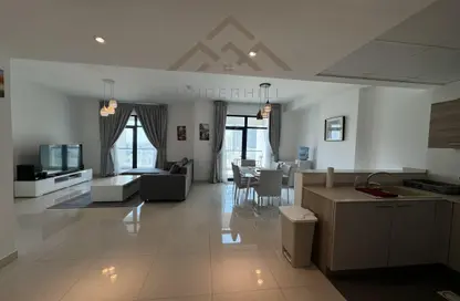 Apartment - 2 Bedrooms - 3 Bathrooms for sale in Al Juffair - Capital Governorate